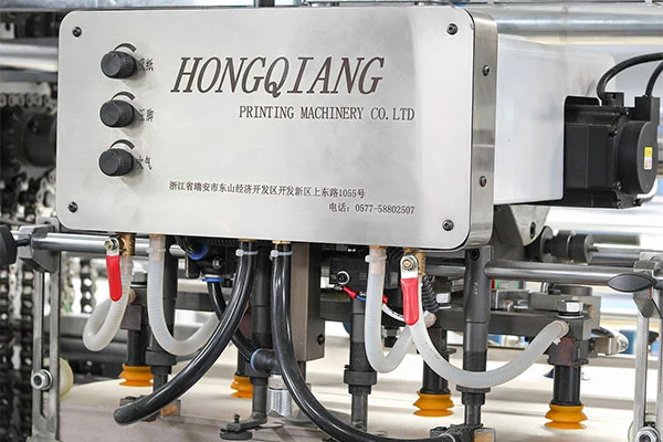 Co dělá z plně automatických laminovacích strojů přesvědčivý upgrade pro dokončování tisku?